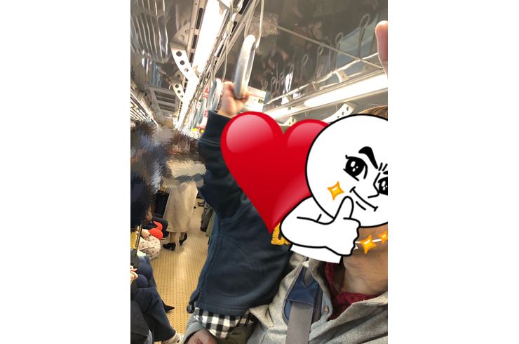 つり革もって大人気分